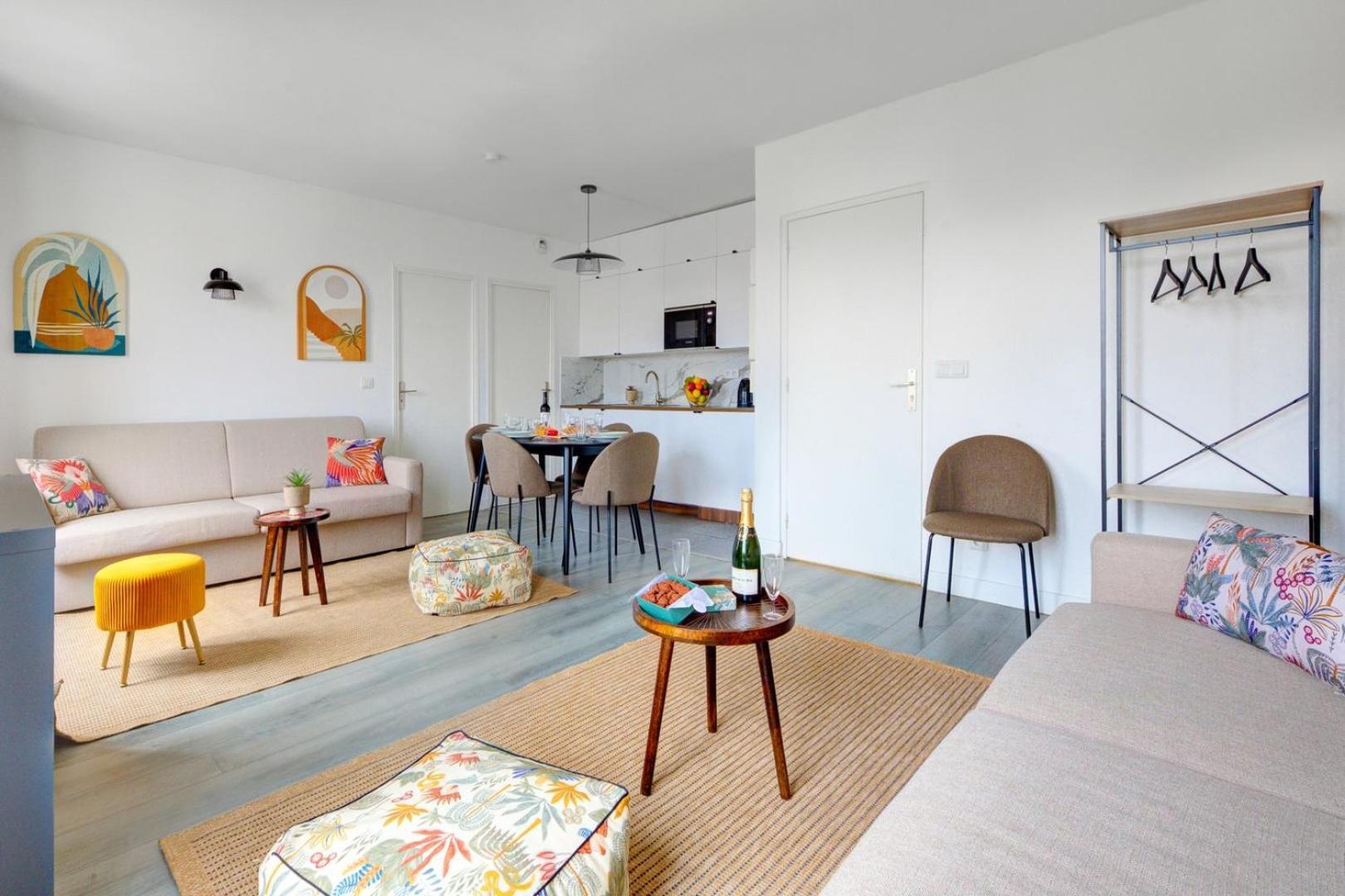 809 Suite Fantastic - Superb Apartment Bagnolet Bagian luar foto